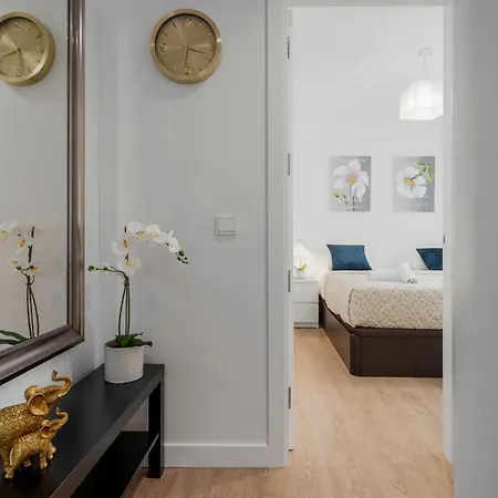 And Cozy Near The By Costarentals - Ref 117 Appartement